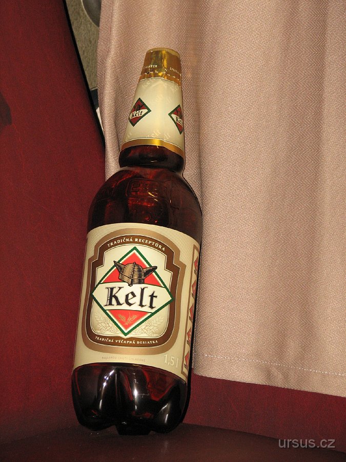 tatry 460.jpg - Jeden a půl litrový kelt, no není krásný? Ten nešel nekoupit.